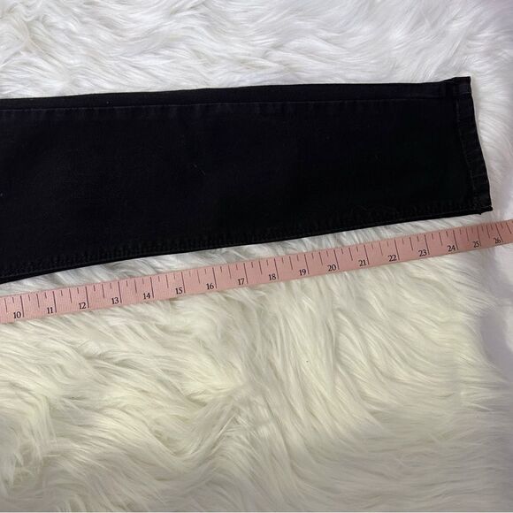 ɢᴜᴄ ᴍᴀᴅᴇ ɪɴ ᴜꜱᴀ ʜɪɢʜ-ᴡᴀɪꜱᴛ “ᴊᴜꜱᴛ ʙʟᴀᴄᴋ ᴅᴇɴɪᴍ” ᴅɪꜱᴛʀᴇꜱꜱᴇᴅ ꜰᴀᴅᴇᴅ ᴄʀᴏᴘᴘᴇᴅ ᴊᴇᴀɴꜱ - Picture 10 of 13